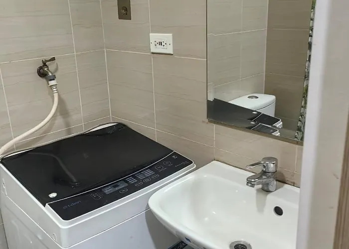 Appart hôtel With Balcony, Bay View Or Pool View In Shore Residences Near Mall Of And Airport *
